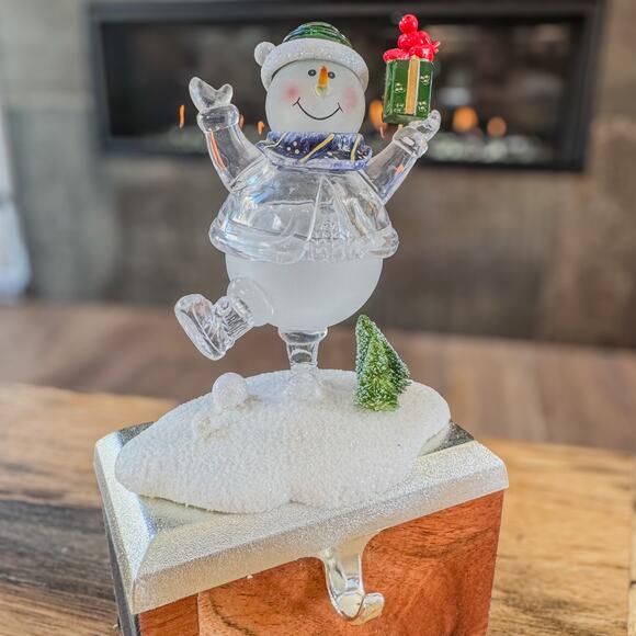 Festive Glass Like Acrylic Christmas Snowman Stocking Hanger Winter Scene Base - Picture 2 of 12